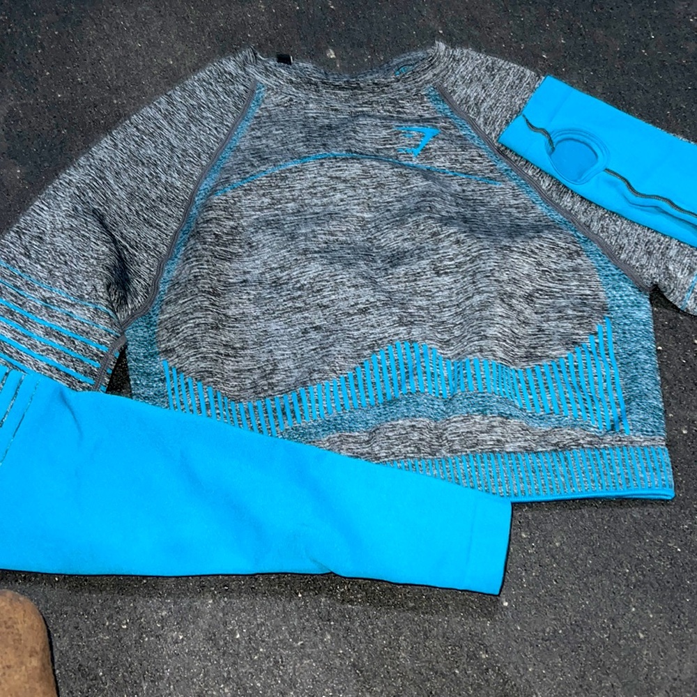 Gymshark teal/black long sleeve crop top size medium